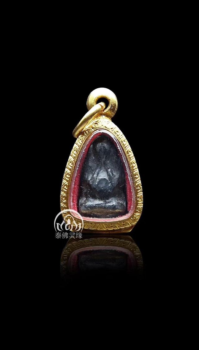 瓦囊龙婆yam龙婆严瓦囊必打泰国五大金属古必打