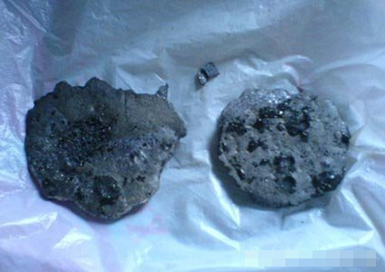 黄金从矿到纯金的提炼经过