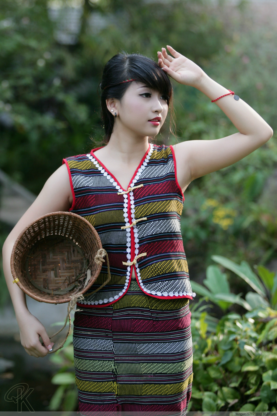 人像摄影异域风情越南山妹