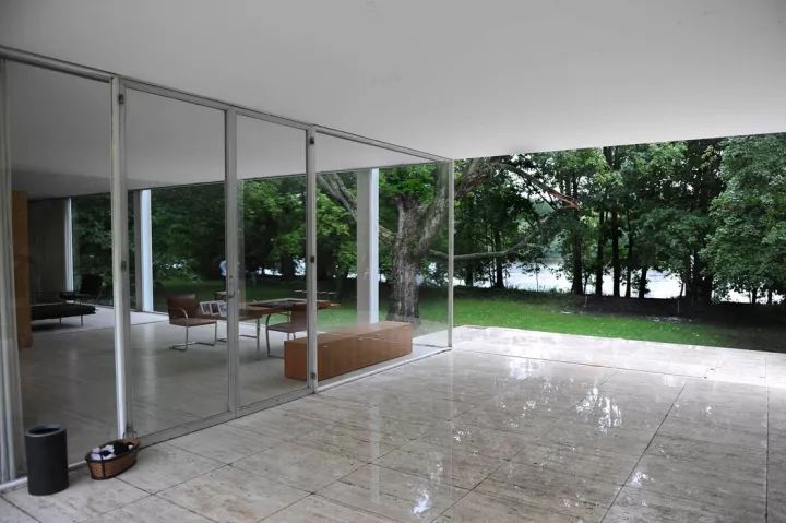 纪念密斯凡德罗诞辰133周年永远的教父永恒的lessismore