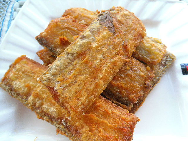 炸带鱼段的家常做法