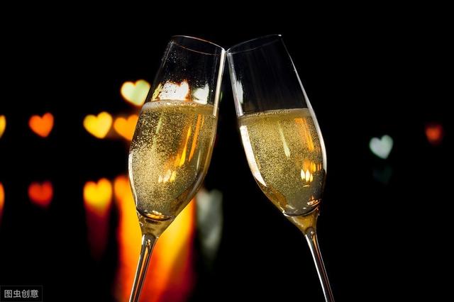 敬自己一杯酒您最想对自己说什么悟空问答