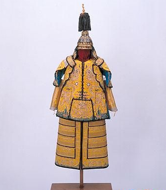 大清皇帝服饰全览清朝朝服怎么穿清宫廷戏电视剧里衣服穿的对吗