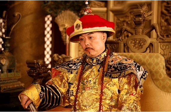 乾隆出上联山石岩下古木枯此木是柴纪晓岚机智对出下联乾隆纪晓岚下联