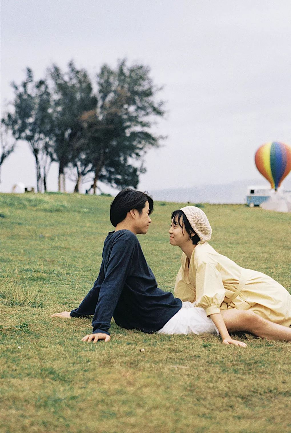 摄影|@zdream-每一双恋人甜甜蜜蜜上演着爱的剧场摄影师将这台爱情戏